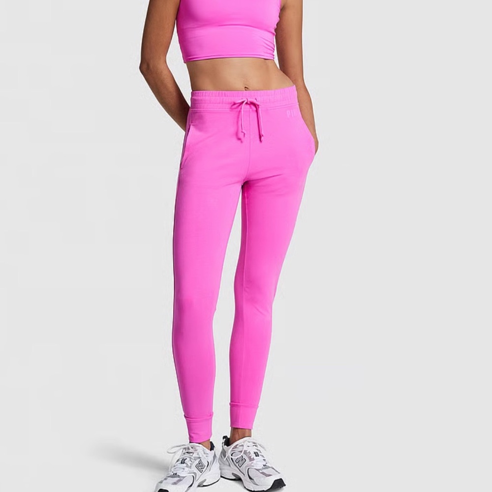Victoria’s Secret Pink joggers